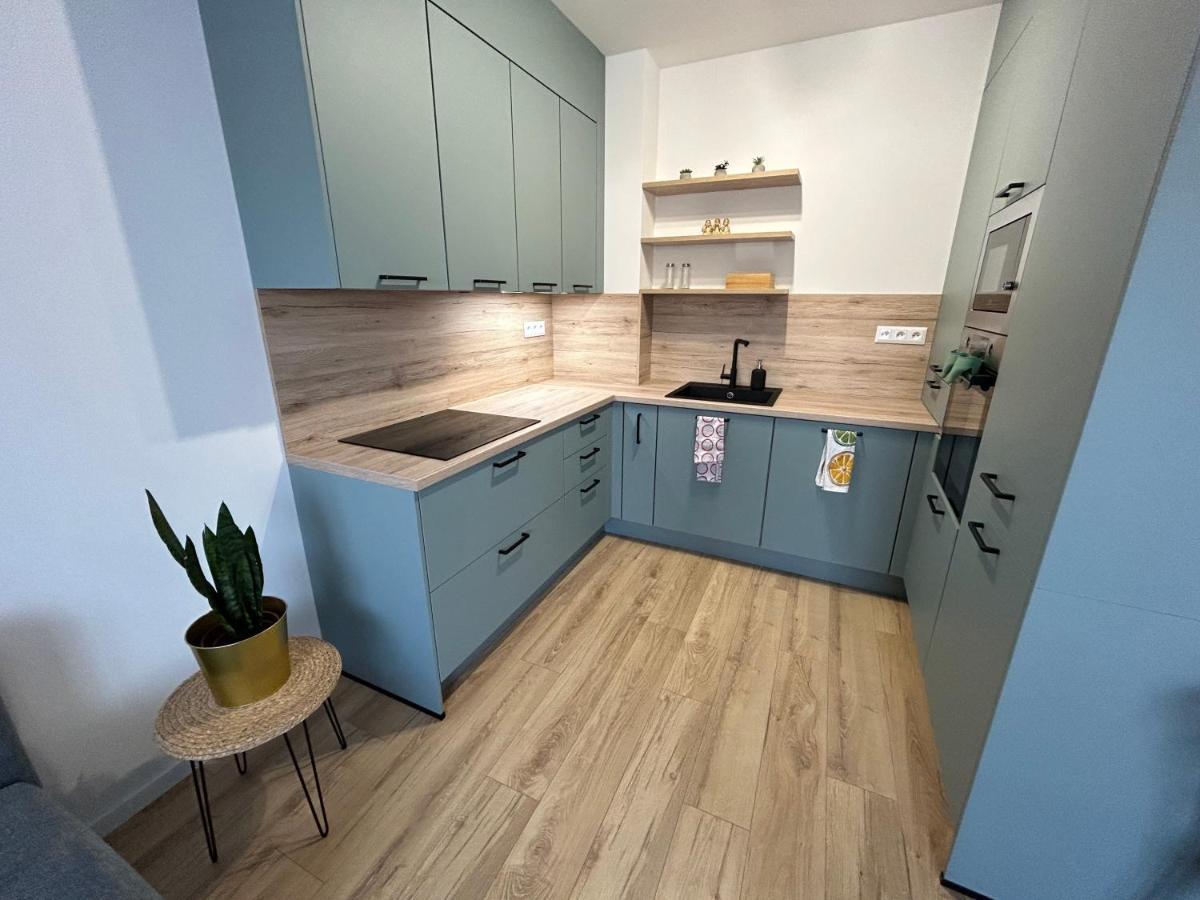 Cozy 1-Bedroom Condo Miloslavov エクステリア 写真